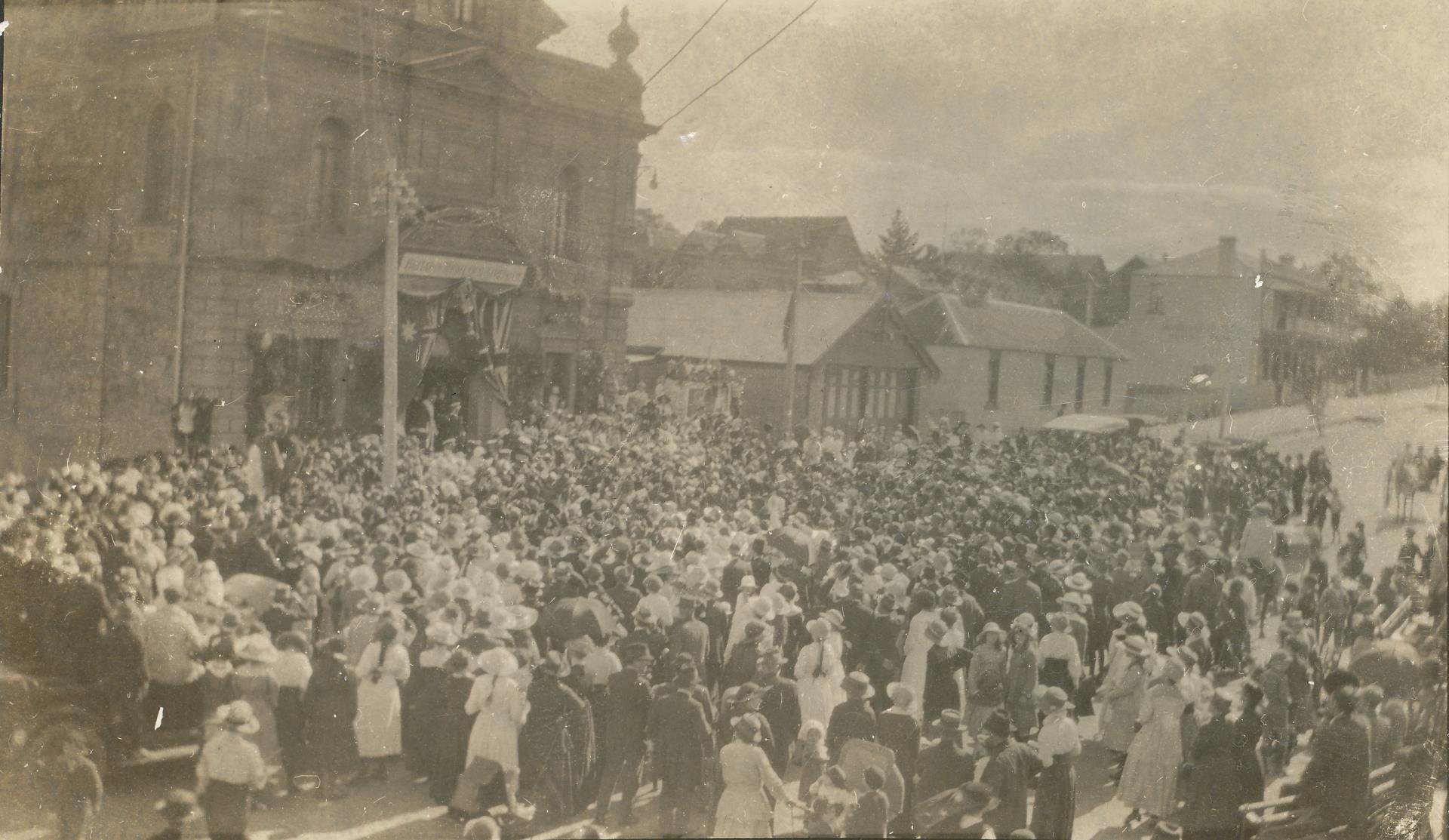 A large crowd assemble outside the Town Hall on Peace Day of the Boer War, 31st May 1902